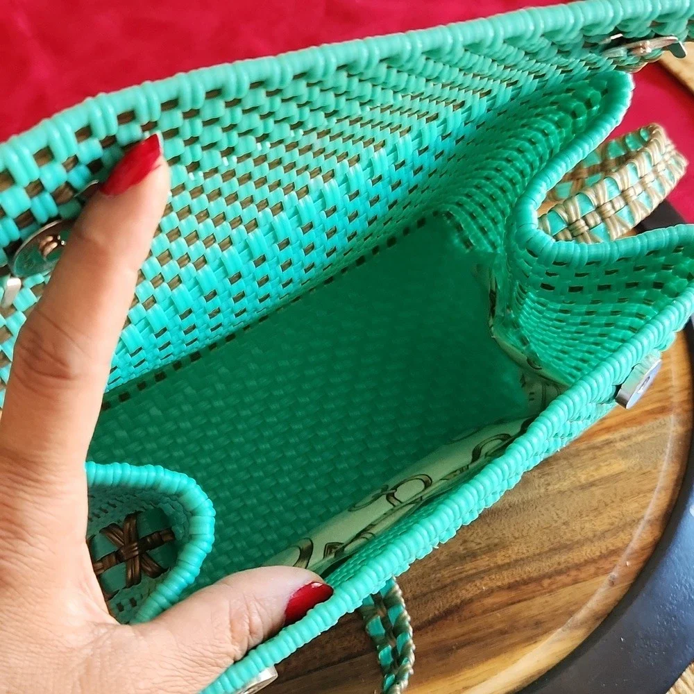 Turquoise Blue Woven Crossbody Bag Silver Snap Closure Purse Handbag - Picture 4 of 6